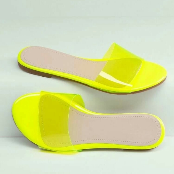 PVC Sandals - Picture 2 of 4